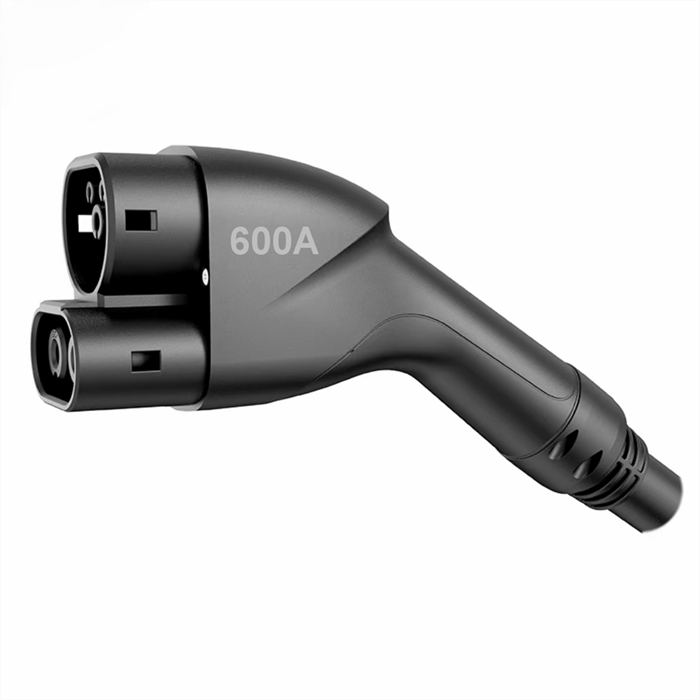 Liquid Cooled 600A Electric Car Plug (2).png